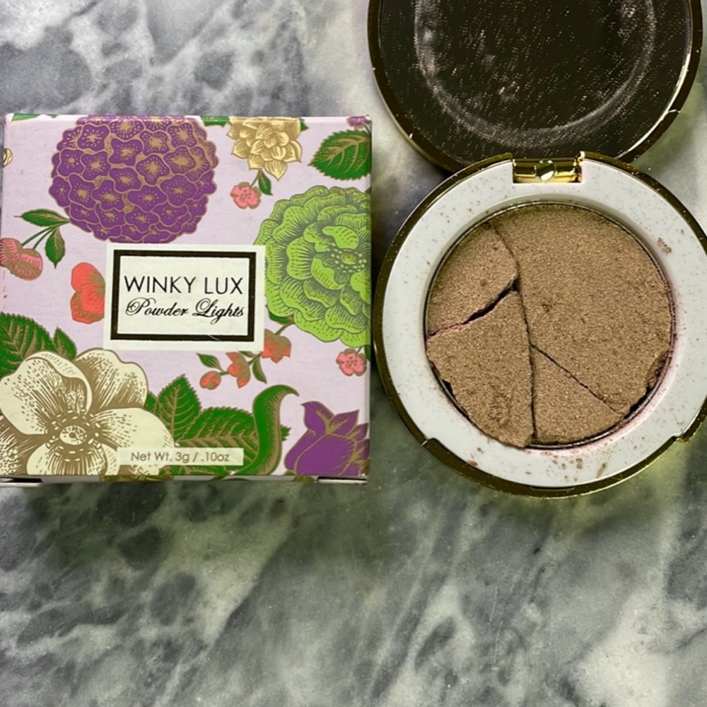 New Winky Lux Powder Lights Highlighter Celestial